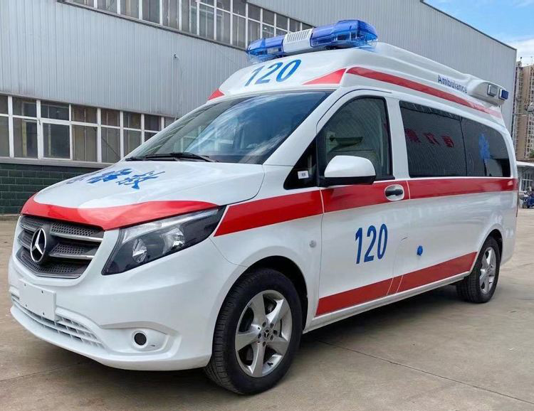 胡杨河市奔驰救护车